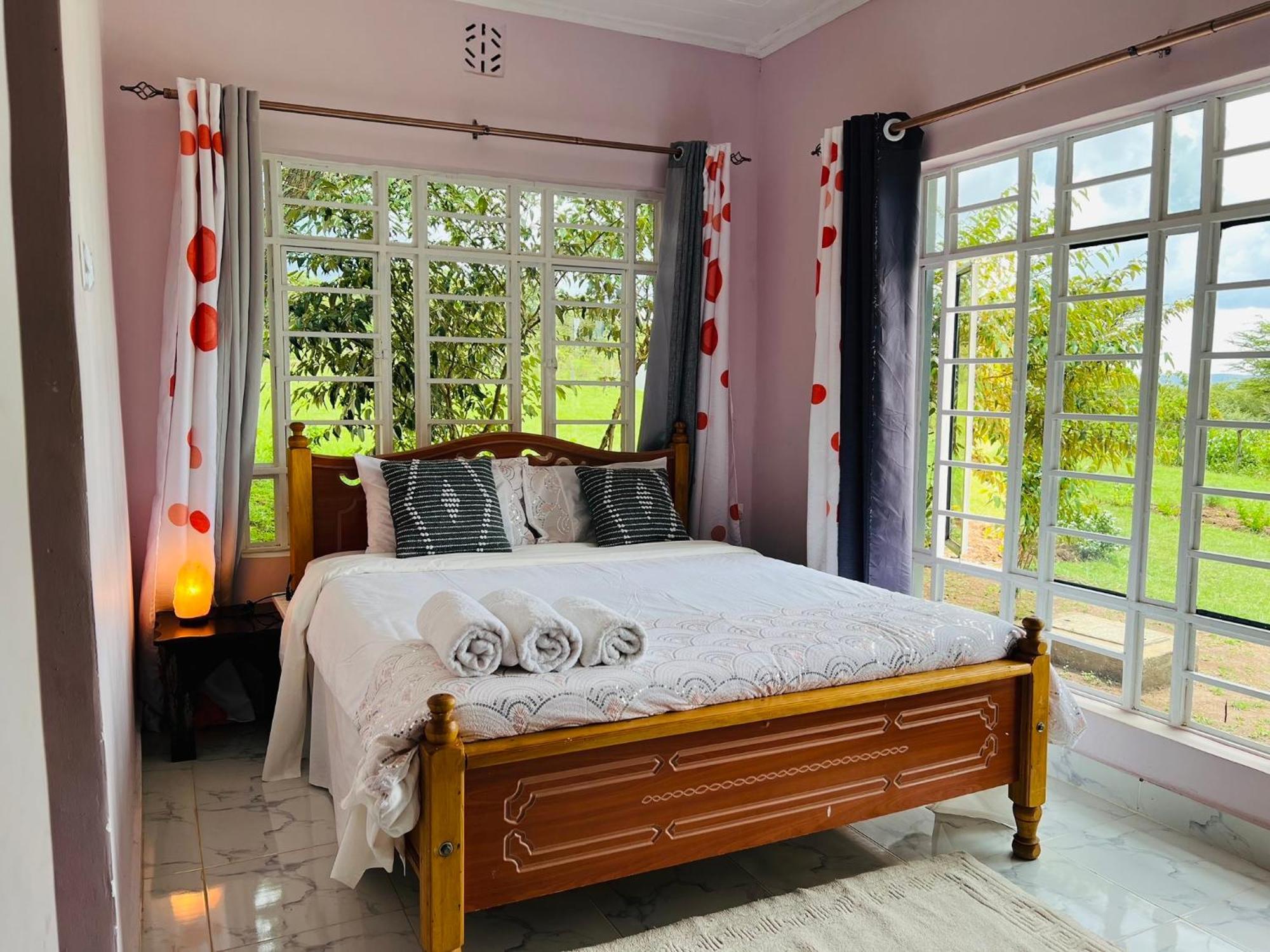 Oltepesi Homestay Ololaimutiek Экстерьер фото